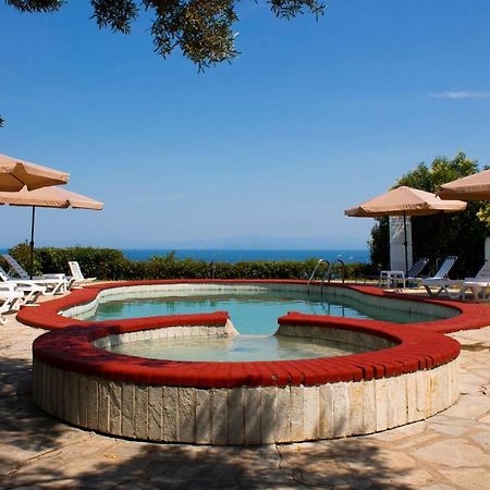 Aparthotel Zephyros à Polychrono Extérieur photo
