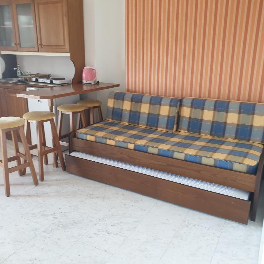 Aparthotel Zephyros à Polychrono Extérieur photo
