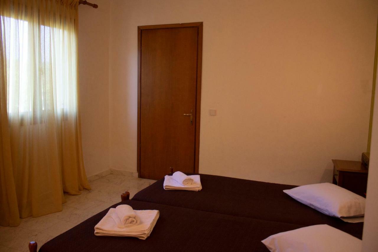 Aparthotel Zephyros à Polychrono Extérieur photo