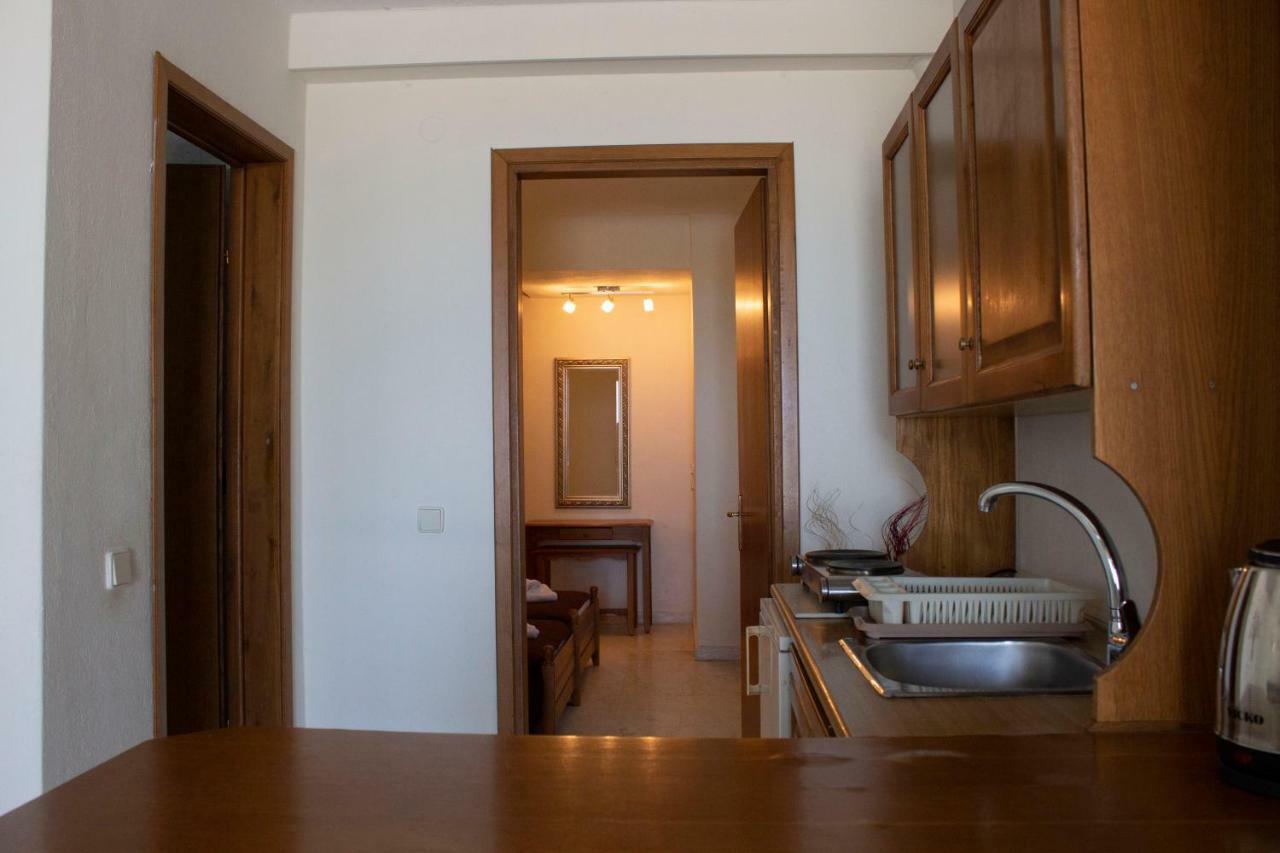 Aparthotel Zephyros à Polychrono Extérieur photo