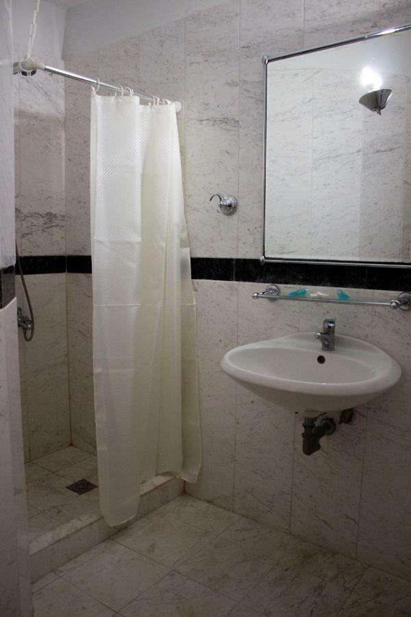 Aparthotel Zephyros à Polychrono Extérieur photo