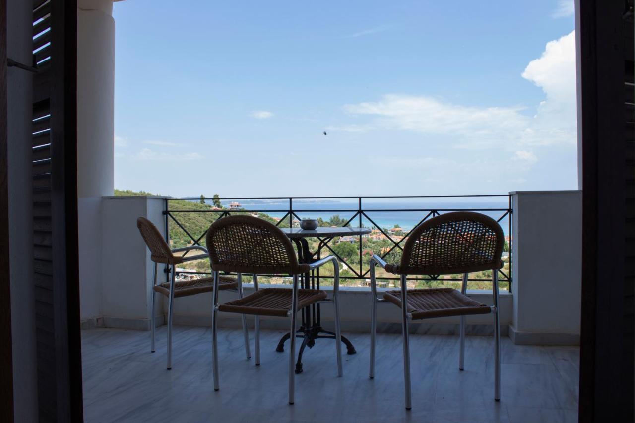 Aparthotel Zephyros à Polychrono Extérieur photo