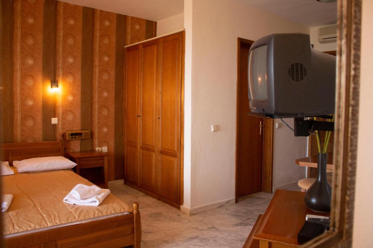 Aparthotel Zephyros à Polychrono Extérieur photo